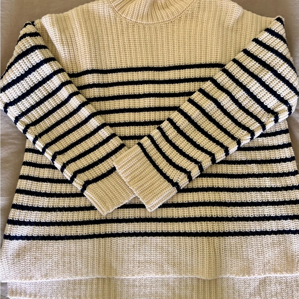 Alex Mill Merino Wool & Cashmere Blend Striped Black and Cream Women's Sweater